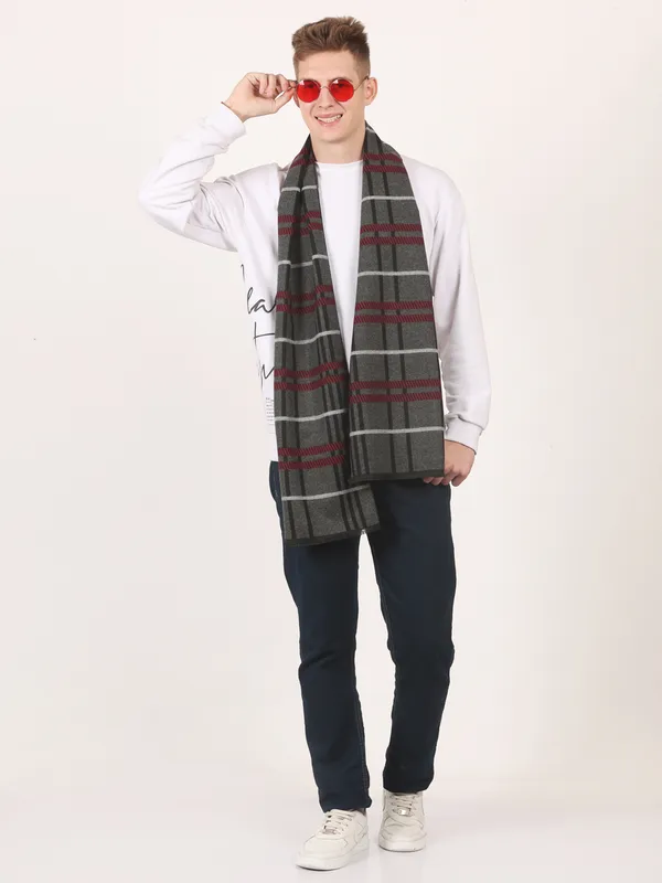 Multicolor_Checked_Mufflers_For_Unisex