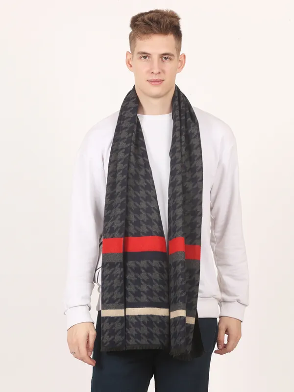 Multicolor_Patterned_Mufflers_For_Unisex