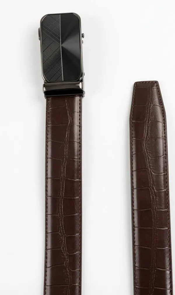 Men_Brown_Textured_Leather_Belt_with_Metal_Buckle
