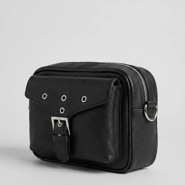 Calvadoss_Black_Leather_Textured_Sling_Bag