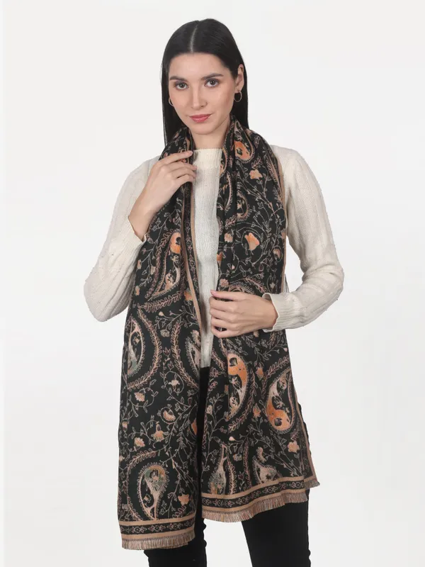 Multicolor_Paisley_Design_Stole_For_Unisex