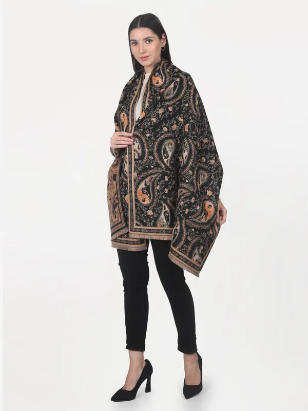 Multicolor_Paisley_Design_Stole_For_Unisex