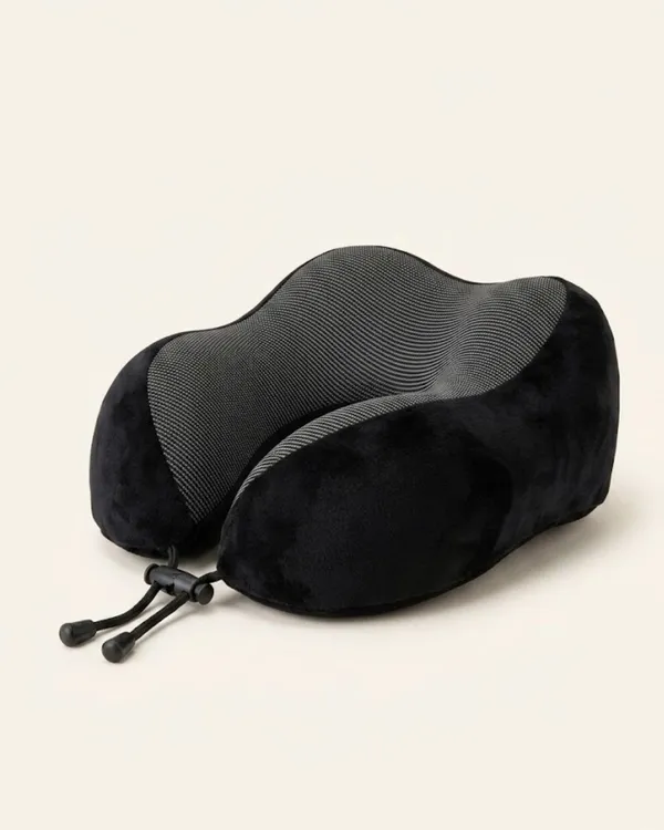 Calvadoss_Travel_Combo_Neck_Pillow,_Passport_Holder,_Travel_Pouch