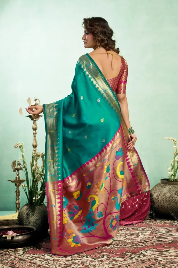 Fresh_Green_Paithani_Silk_Saree_With_Elegant_Peacock_Motif_Pallu_Festive,_Wedding,_Traditional_Events_For_Women