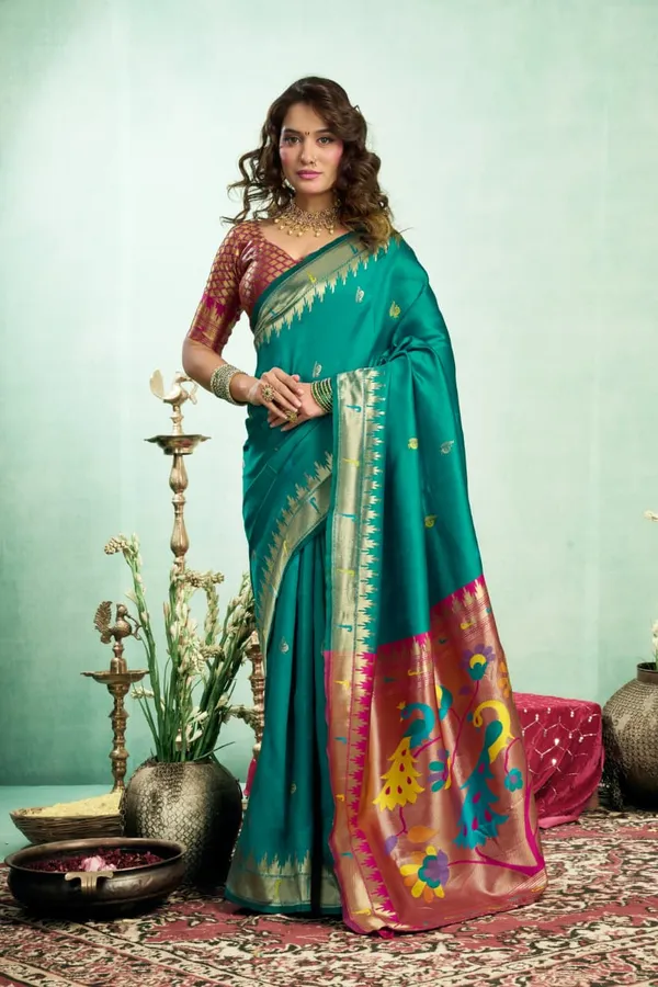 Fresh_Green_Paithani_Silk_Saree_With_Elegant_Peacock_Motif_Pallu_Festive,_Wedding,_Traditional_Events_For_Women