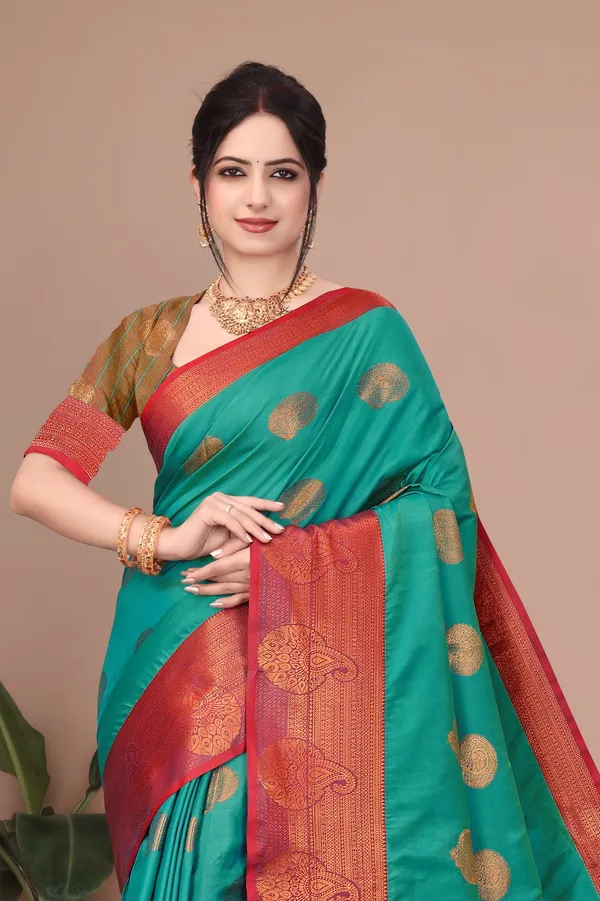 Green_Kanjivaram_Jacquard_Cotton_Silk_Saree_With_Wide_Banarasi_Zari_Border_For_Women