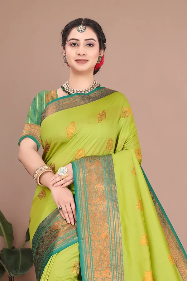 Lemone_Kanjivaram_Jacquard_Cotton_Silk_Saree_With_Wide_Banarasi_Zari_Border_For_Women