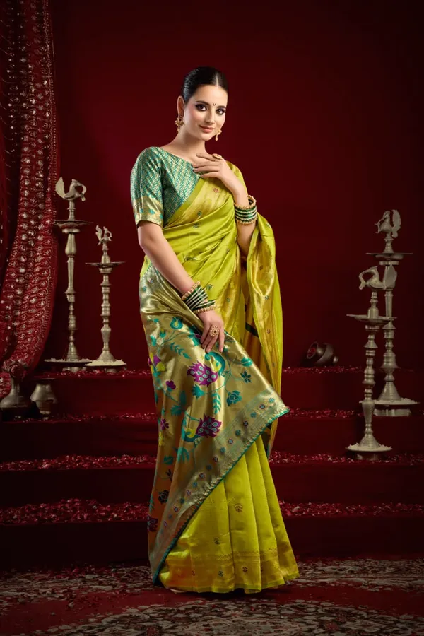 Light_Green_Light_Paithani_Silk_Saree_With_Zari_Pallu_&_Contrast_Blouse_For_Women