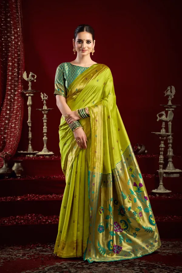 Light_Green_Light_Paithani_Silk_Saree_With_Zari_Pallu_&_Contrast_Blouse_For_Women