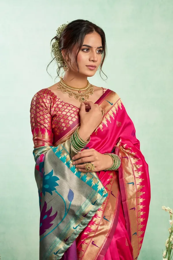 Hot_Pink_Paithani_Silk_Saree_With_Traditional_Zari_Border_And_Peacock_Motif_Pallu_For_Women