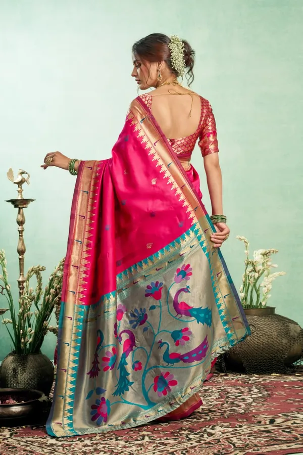 Hot_Pink_Paithani_Silk_Saree_With_Traditional_Zari_Border_And_Peacock_Motif_Pallu_For_Women