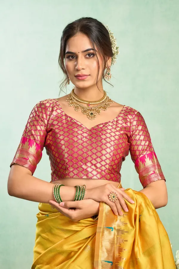 Golden_Yellow_Paithani_Silk_Saree_With_Grand_Contrast_Pallu_And_Intricate_Peacock_Zari_Motifs_For_Women