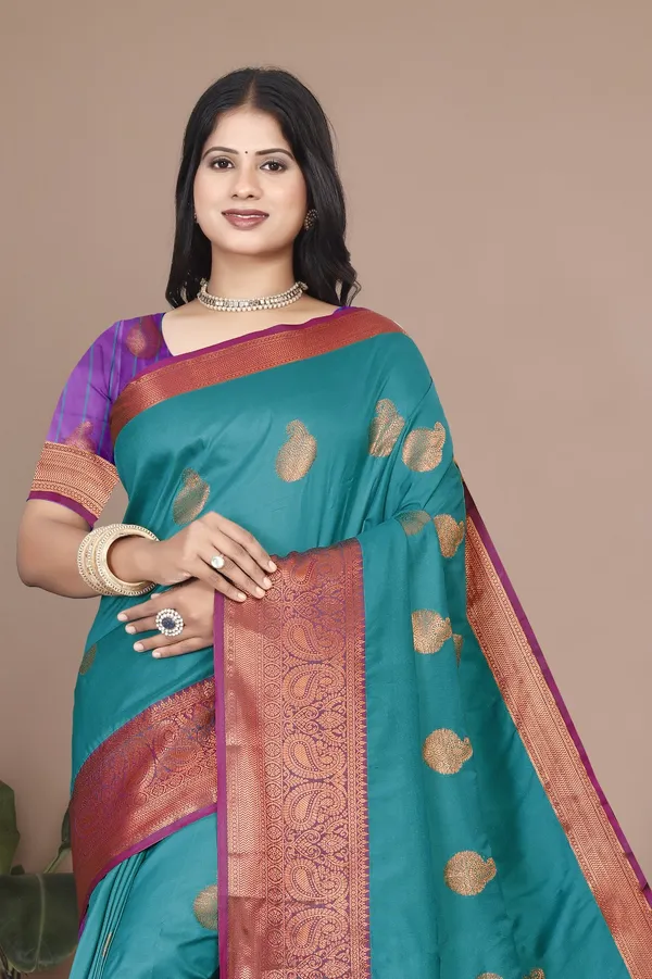 Sky_Rama_Kanjivaram_Jacquard_Cotton_Silk_Saree_With_Wide_Banarasi_Zari_Border_For_Women