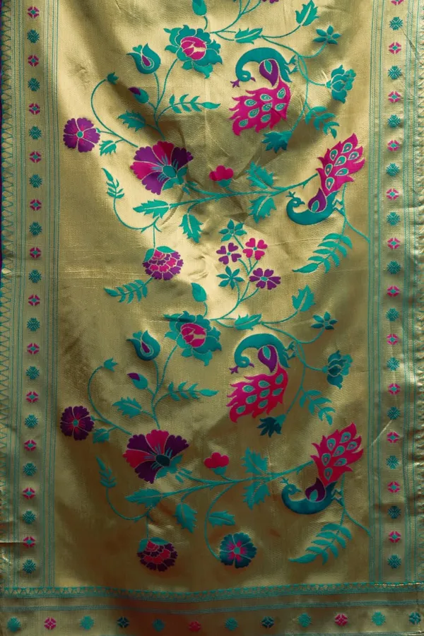Royal_Purple_Paithani_Silk_Saree_With_Contrast_Blouse_For_Women