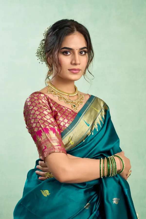 Teal_Blue_Pure_Silk_Paithani_Saree_With_Zari_Border_&_Peacock_Pallu_For_Women