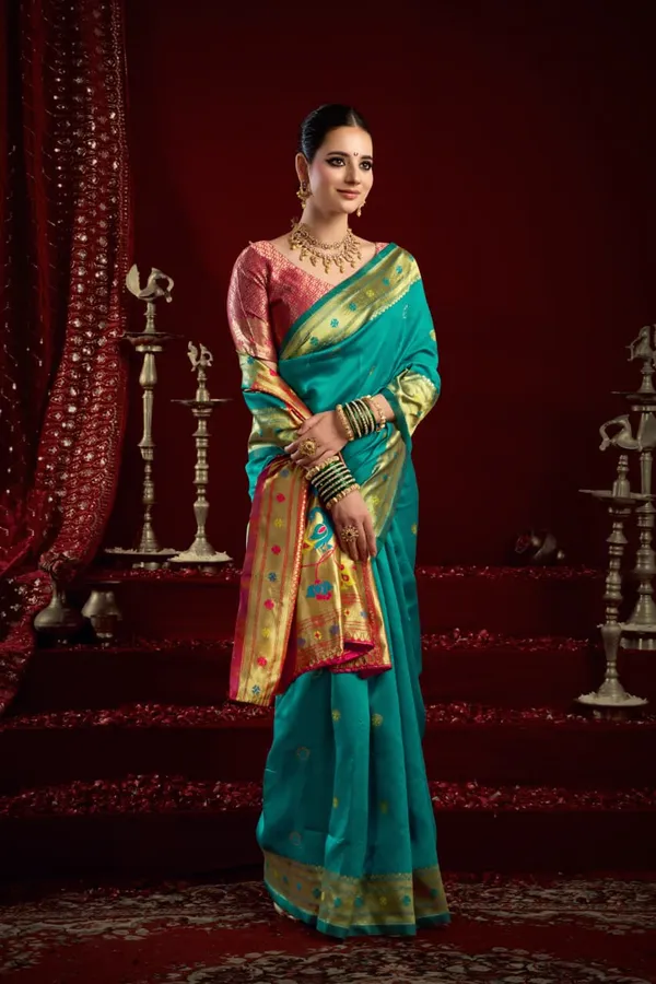 Teal_Blue_Paithani_Silk_Saree_With_Contrast_Blouse_For_Women