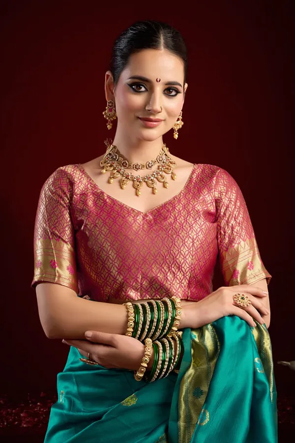 Teal_Blue_Paithani_Silk_Saree_With_Contrast_Blouse_For_Women