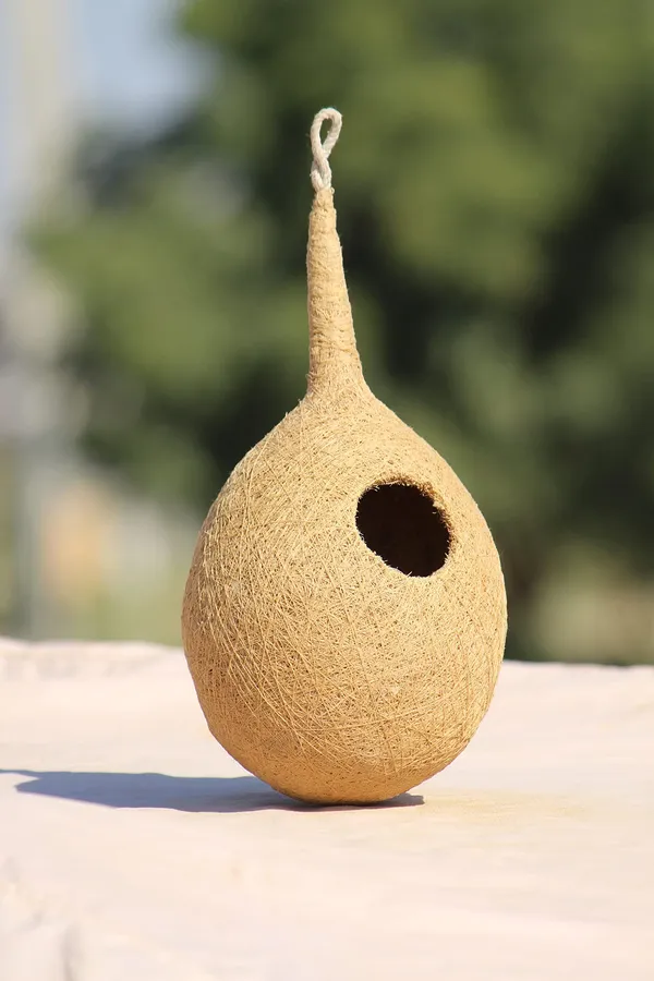 Organic_Large_Round_Coir_Bird_Nest_House_100%_Natural_Coconut_Fibre_|_Handwoven_Bird_House_for_Sparrows_&_Small_Birds_|_Hanging,_Wall_&_Tree_Mounting_for_Garden,_Balcony_&_Outdoor_Use