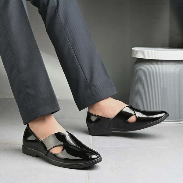Black_Synthetic_Leather_Sandals_For_Men