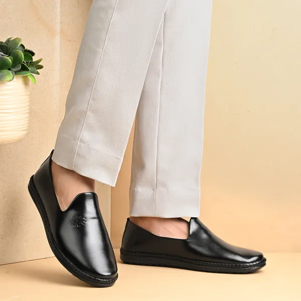 Black_Synthetic_Leather_Sandals_For_Men