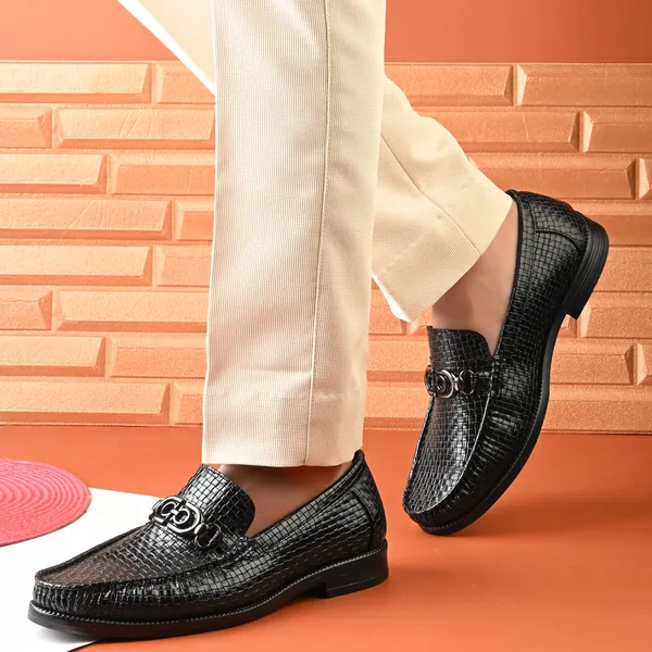 Black_Synthetic_Leather_Loafers_For_Men