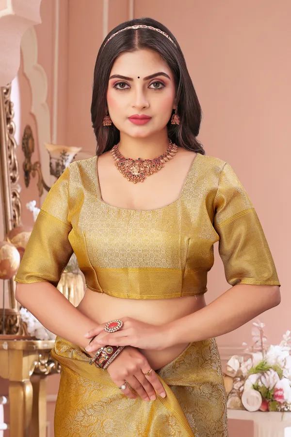 Golden_Georgette_Attractive_Party_Wear_With_Beautiful_Golden_Border_Saree_For_Women
