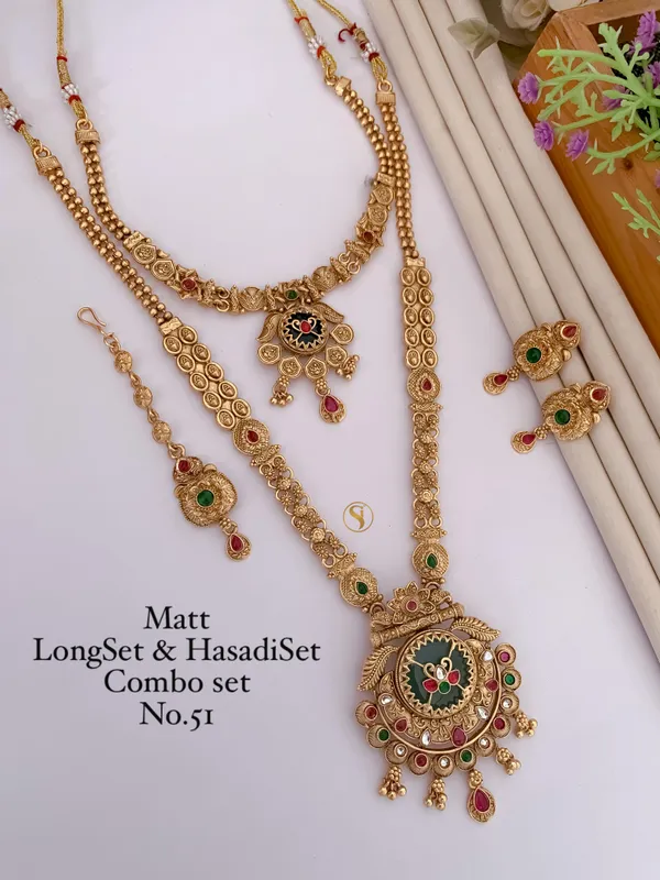 Bridal_Antique_Matte_Gold_Temple_Long_&_Hasadi_Jewellery_Combo_Set