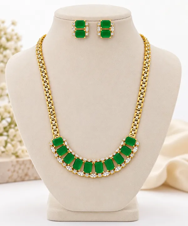 Emerald_Green_Stone_Designer_Necklace_Set_with_Matching_Earrings