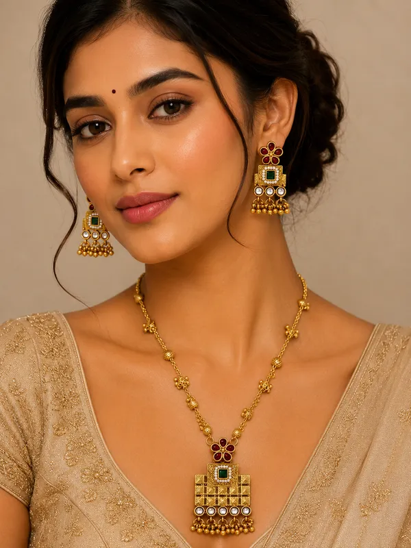 Royal_Antique_Floral_Pendant_Chain_Set_with_Earrings