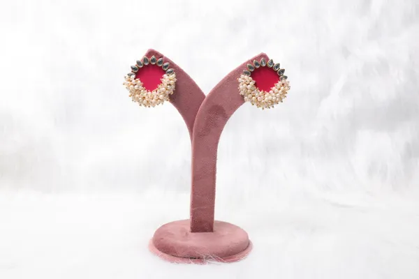 Pink_Aavya_Stud_Earring_For_Women