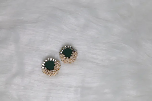 Green_Aavya_Stud_Earring_For_Women