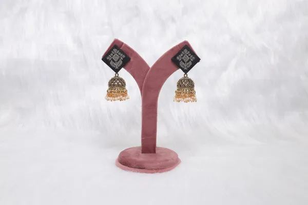 Black_Banarasi_Dangle_Earring_for_Women