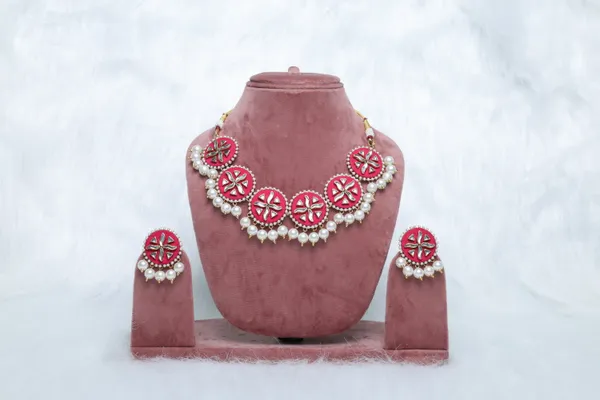 Pink_Srinika_Choker_Set_For_Women