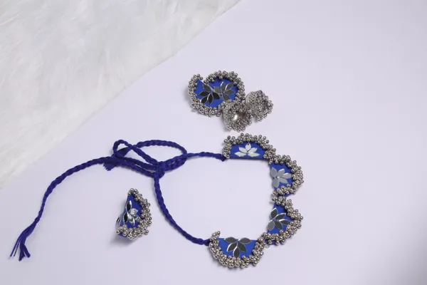 Royal_Blue_Akira_Choker_Set_For_Women
