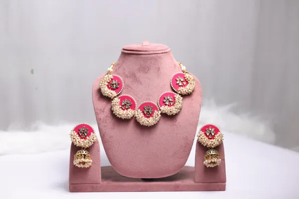 Pink_Yogita_Set_Without_Mangtikka