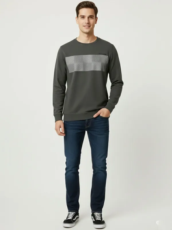 Grey_Cotton_Blend_Pre_Winter_Sweatshirt_For_Men