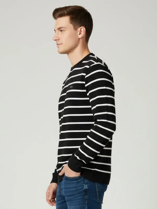 Black_Cotton_Blend_Pre_Winter_Sweatshirt_For_Men