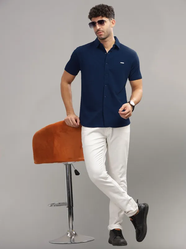Navy_Cotton_Blend_Solid_Half_Sleeve_Shirt_For_Men