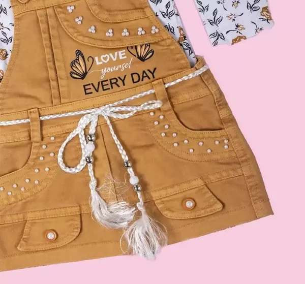 Baby_Girls_Dungaree_And_T_Shirt_Set