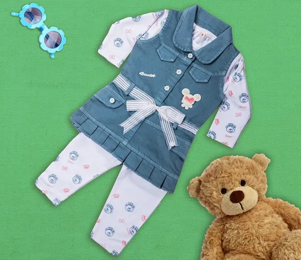 Baby_Girls_Dungaree_And_T_Shirt_Set