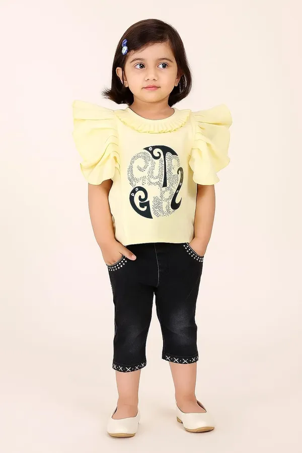 Girls_Capri_Denim_Pants_With_Short_Sleeve_Top_Set