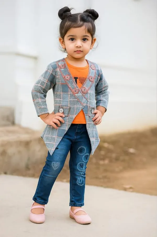 Girls_Denim_Jeans_Set_With_Top_And_Jacket