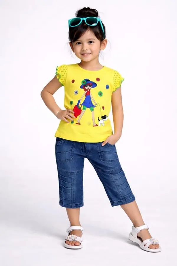 Girls_Shrug_Jacket_With_Denim_Capri_Pants_Set