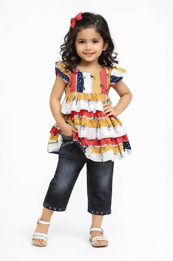 Baby_Girls_Cotton_Blend_Top_Denim_Capri_Set