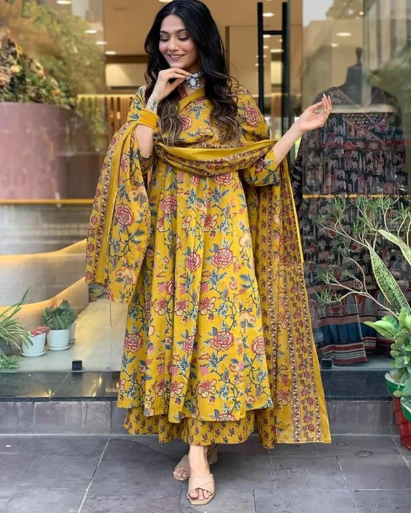Anarkali_Kurti_Pallazo_Dupatta_Set