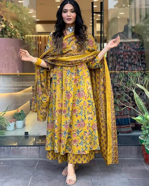 Anarkali_Kurti_Pallazo_Dupatta_Set