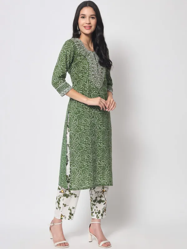 Green_Bandhani_Printed_Mirror_Work_Pure_Cotton_Kurta_with_Trousers_For_Women