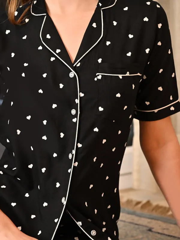 Black_Conversational_Printed_Night_Suit_For_Women