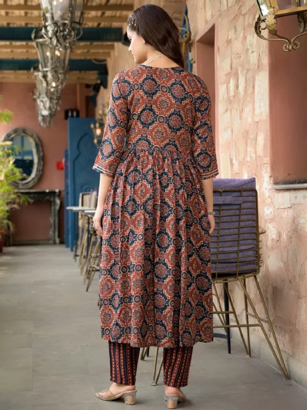 Brown_Ethnic_Motifs_Embroidered_Thread_Work_Anarkali_Kurta_with_Trousers_&_Dupatta_For_Women