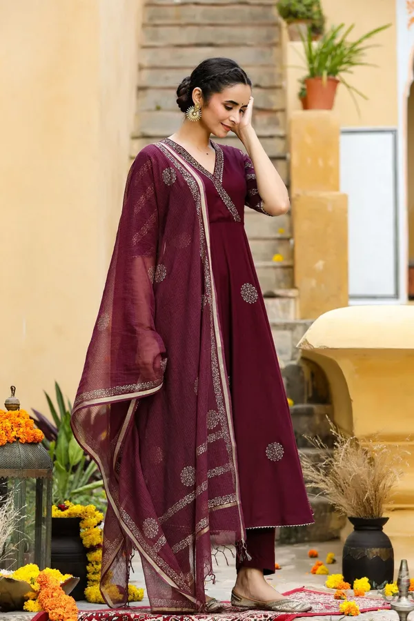 Wine_Sitara_Gold_Printed_Suit_Set_For_Women